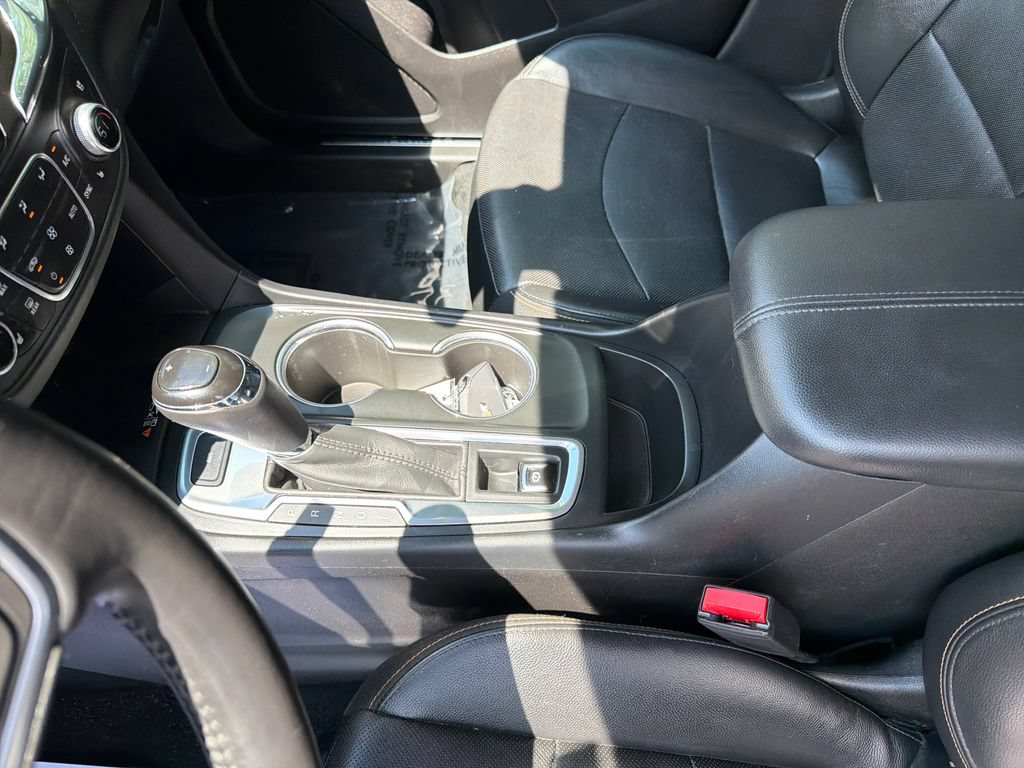 Used 2018 Chevrolet Equinox Premier AWD/4WD image 17