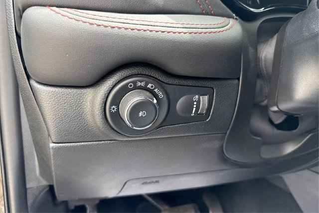 Used 2023 Dodge Durango R/T AWD/4WD image 17