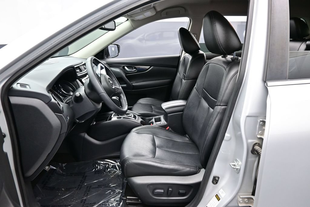 Used 2018 Nissan Rogue SL AWD/4WD image 23