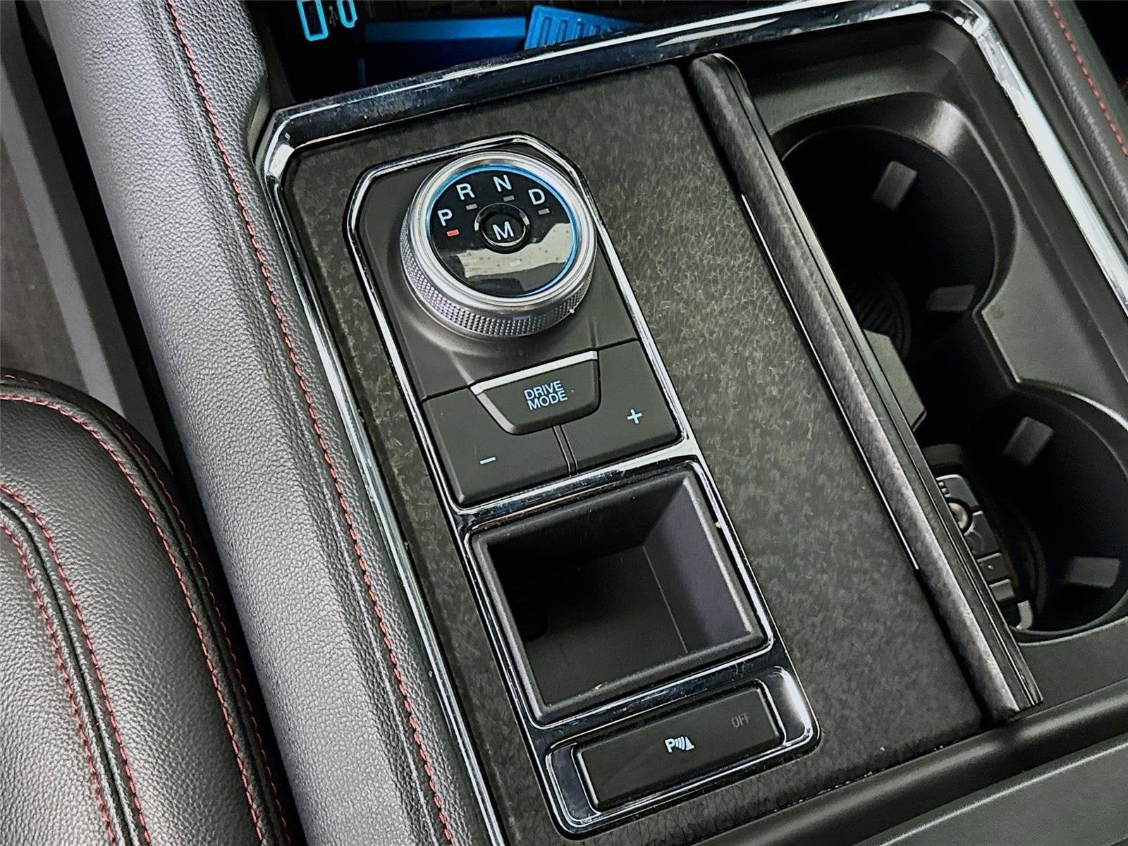 Used 2024 Ford Expedition Limited RWD image 19
