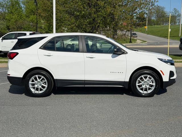 Certified 2023 Chevrolet Equinox LS AWD/4WD image 14