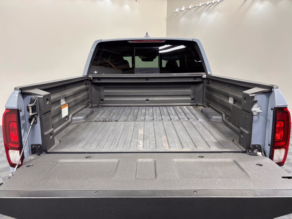 Certified 2023 Honda Ridgeline RTL image 32