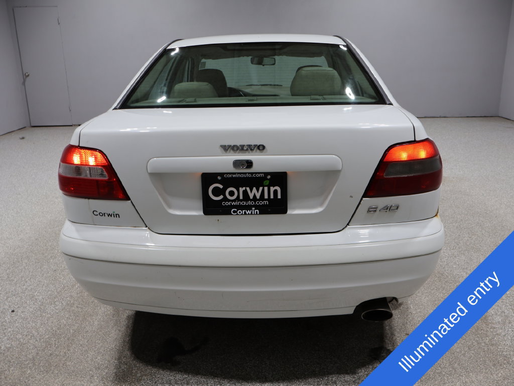 Used 2004 Volvo S40 FWD image 8