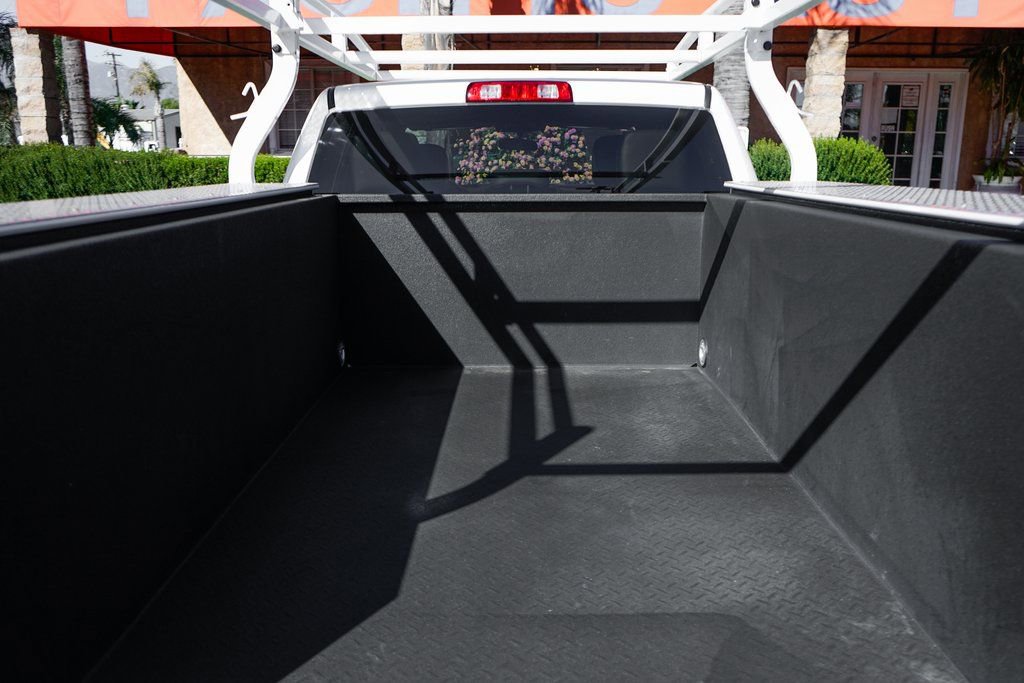 Used 2024 RAM 2500 Tradesman w/ Chrome Appearance Group image 8