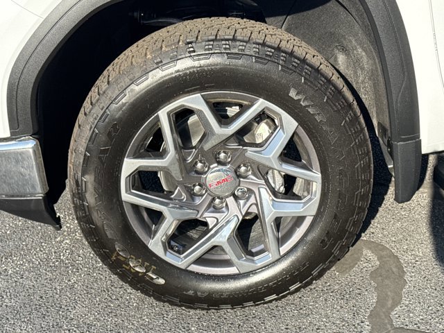 New 2026 GMC Sierra 1500 SLT w/ SLT Premium Plus Package image 17