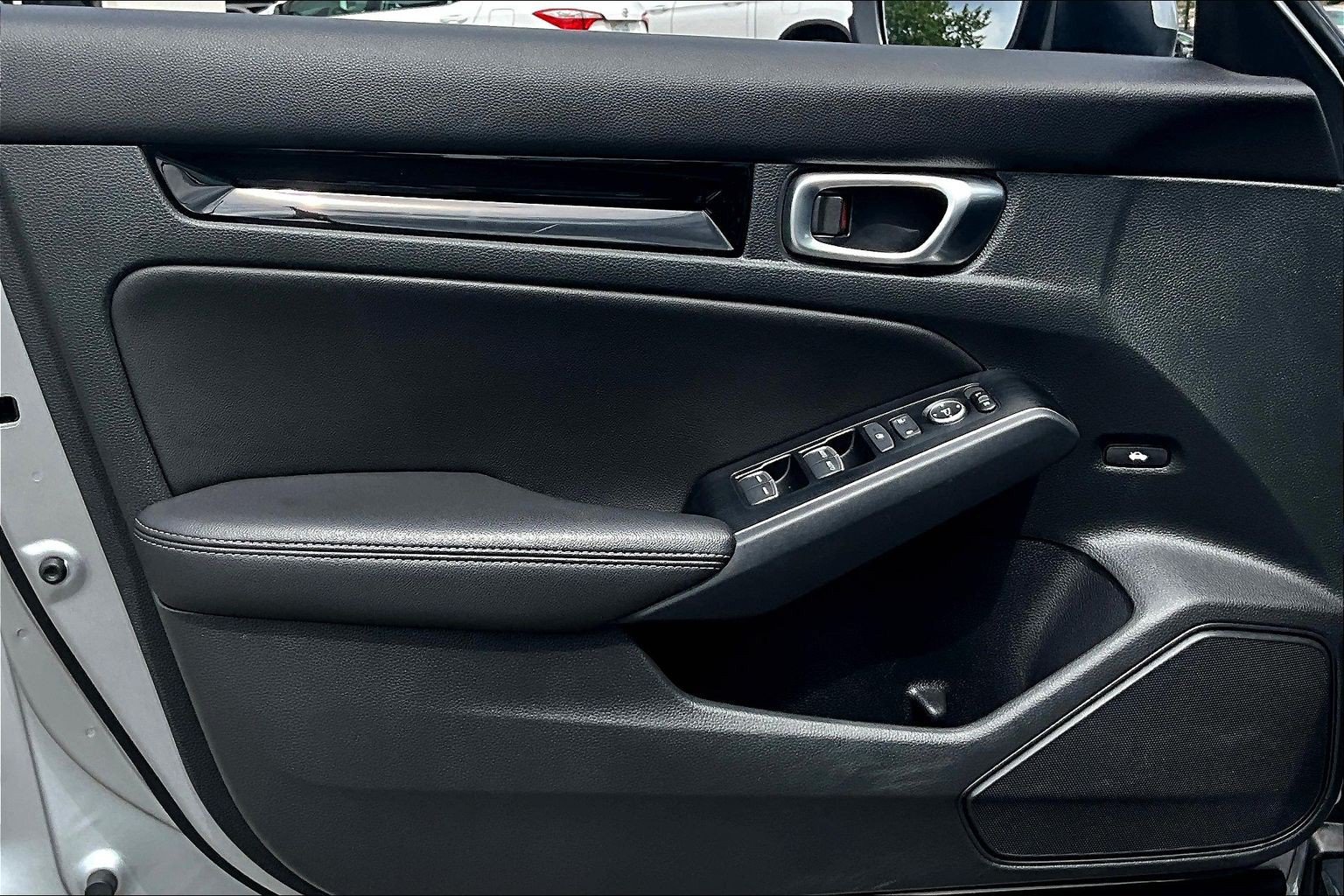Used 2023 Honda Civic Touring image 18