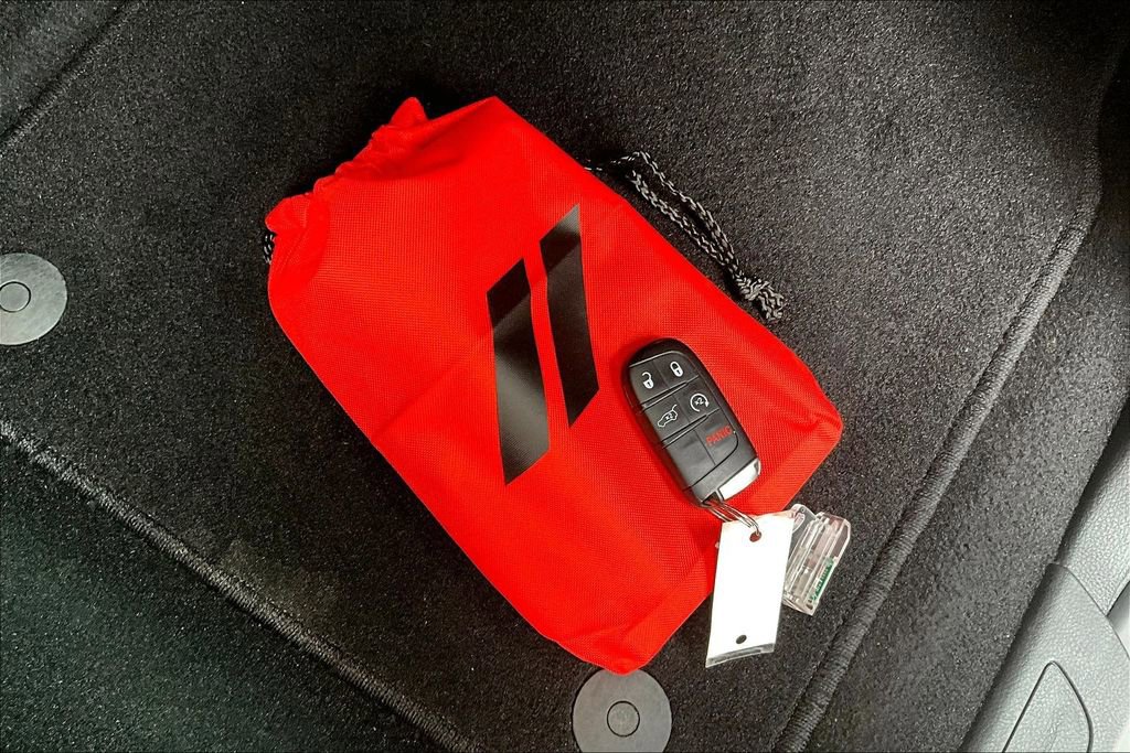 Used 2023 Dodge Durango GT image 10