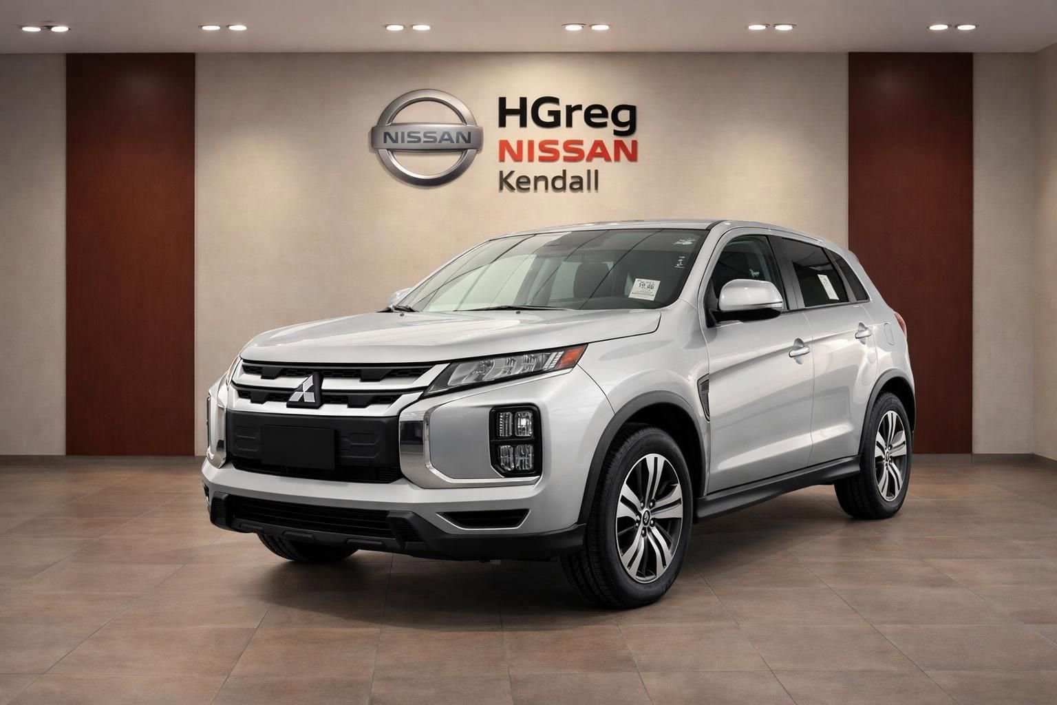 Used 2026 Mitsubishi Outlander Sport ES image 3