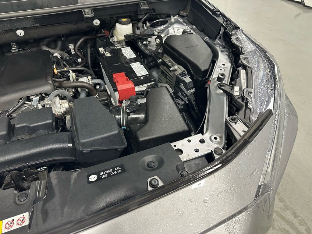 Used 2025 Toyota RAV4 XLE image 66