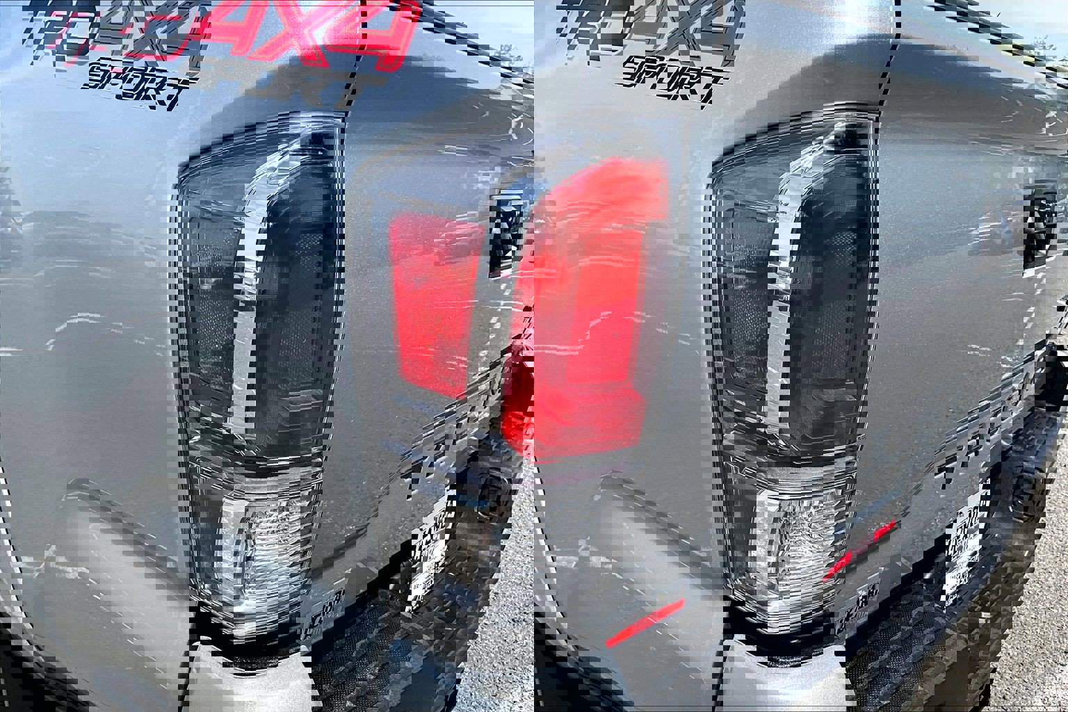 Used 2023 Toyota Tacoma TRD Sport w/ Black Out Package (TMS) AWD/4WD image 27