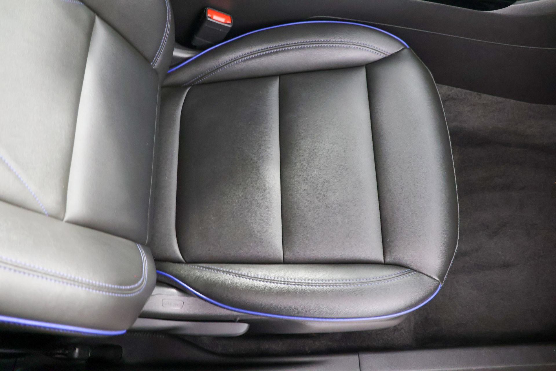 Used 2024 Buick Envista Sport Touring w/ Convenience I Package FWD image 35