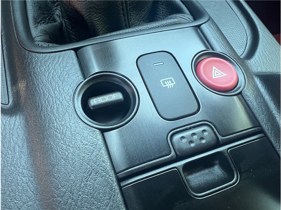 Used 2006 Honda S2000 image 25