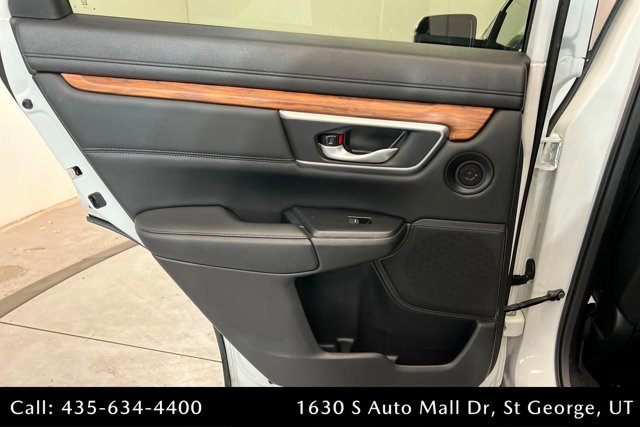 Used 2020 Honda CR-V Touring image 18