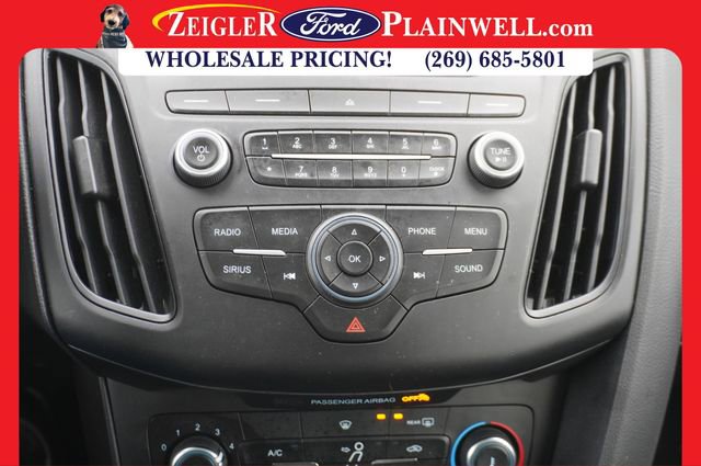 Used 2017 Ford Focus SE image 18