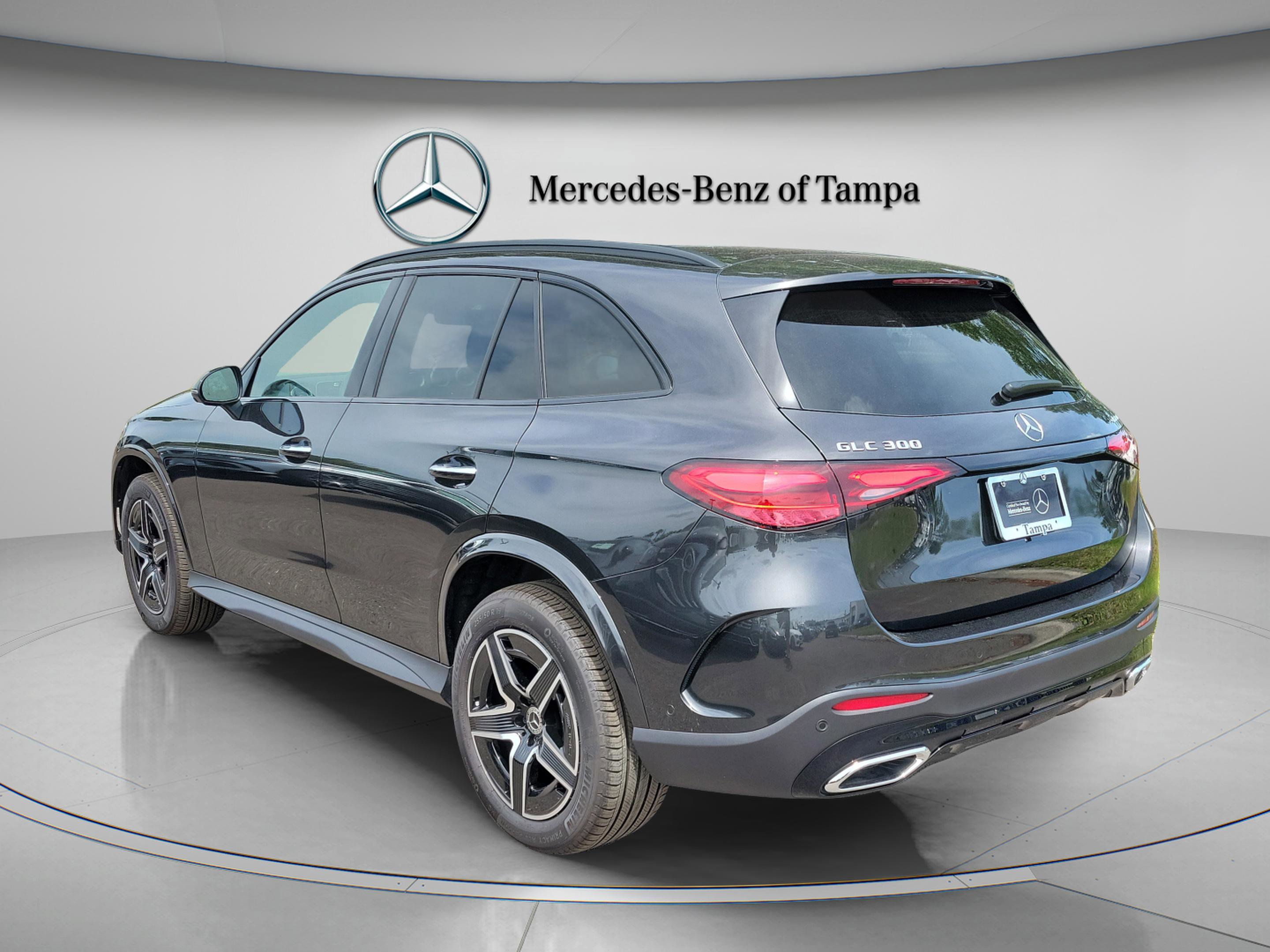 Certified 2026 Mercedes-Benz GLC 300 4MATIC image 2