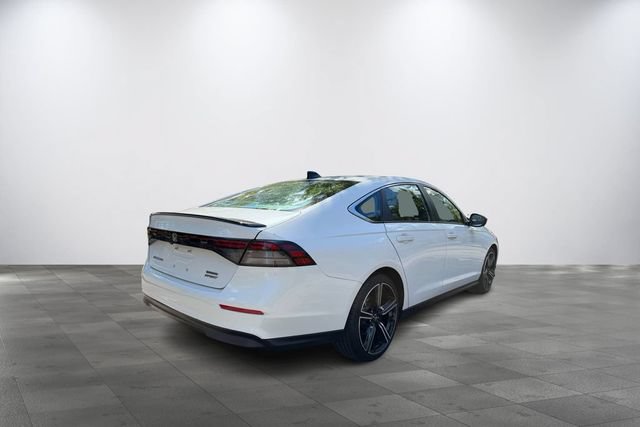 Used 2024 Honda Accord Sport image 6