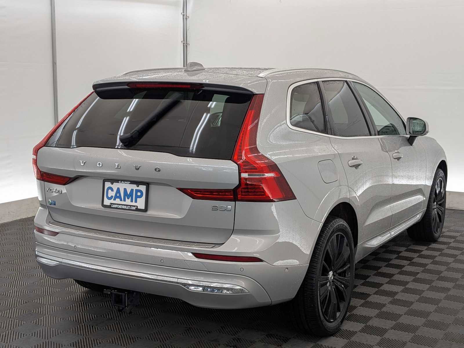 Used 2022 Volvo XC60 B5 Inscription w/ Advanced Package image 6
