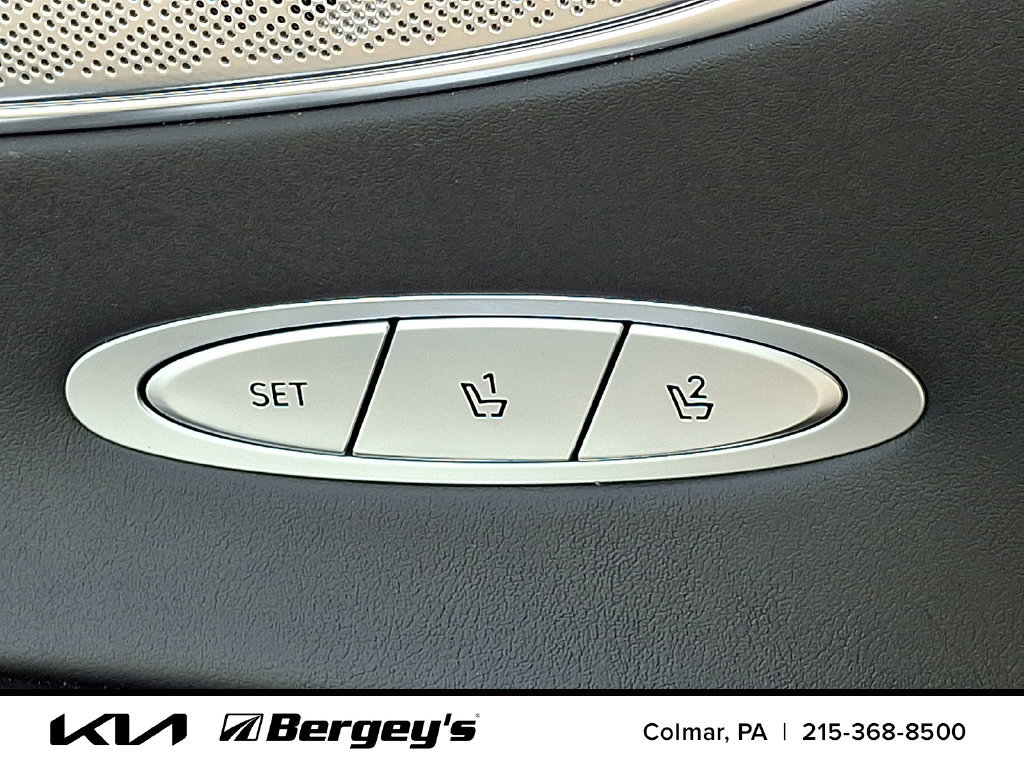 Used 2023 Genesis GV70 2.5T w/ Select Package AWD/4WD image 31