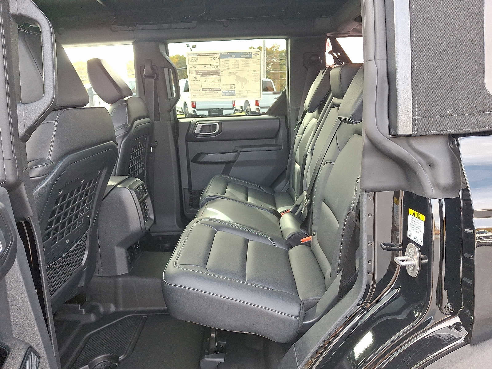 New 2025 Ford Bronco Badlands image 8