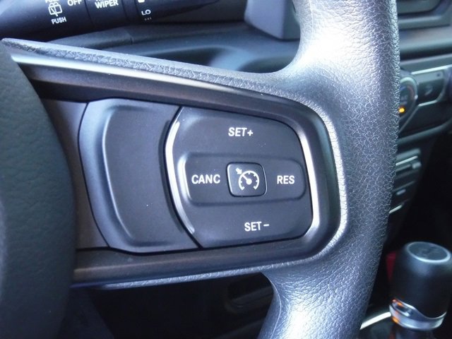 Used 2019 Jeep Wrangler Unlimited Sport image 37