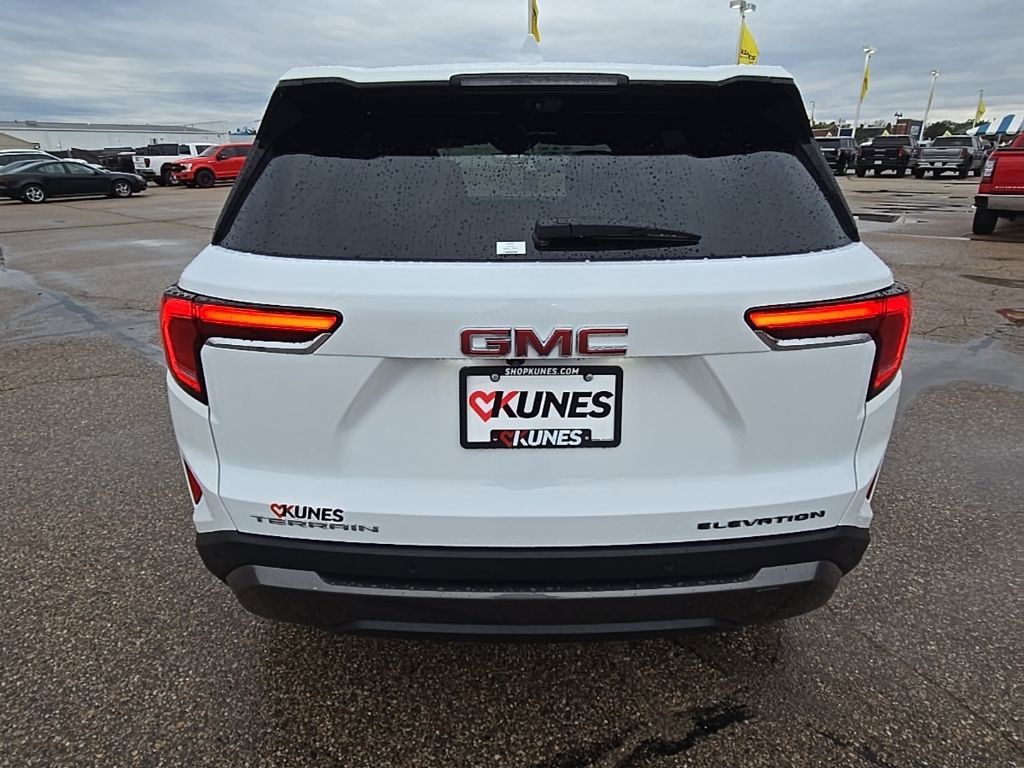 New 2026 GMC Terrain Elevation w/ Technology Package II image 8