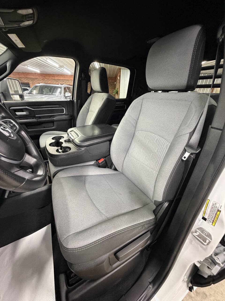 Used 2024 RAM 3500 SLT w/ Quick Order Package 2YG SLT image 38