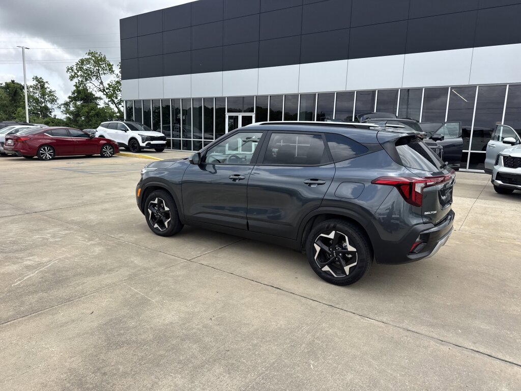 Used 2026 Kia Seltos S FWD image 22