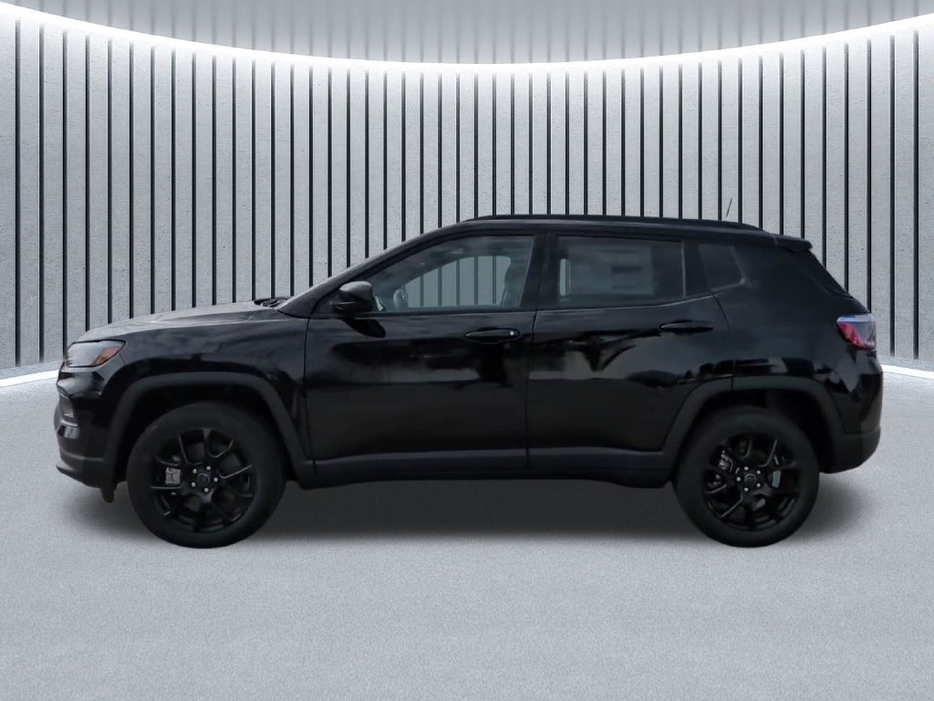 New 2026 Jeep Compass Latitude AWD/4WD image 16