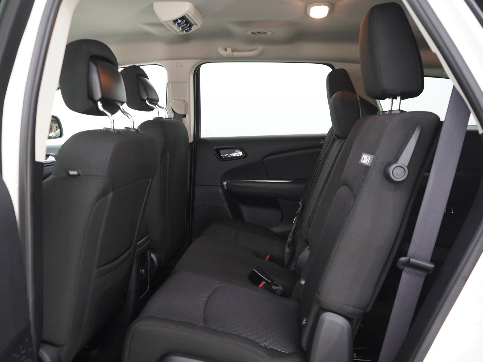 Used 2019 Dodge Journey SE AWD/4WD image 16
