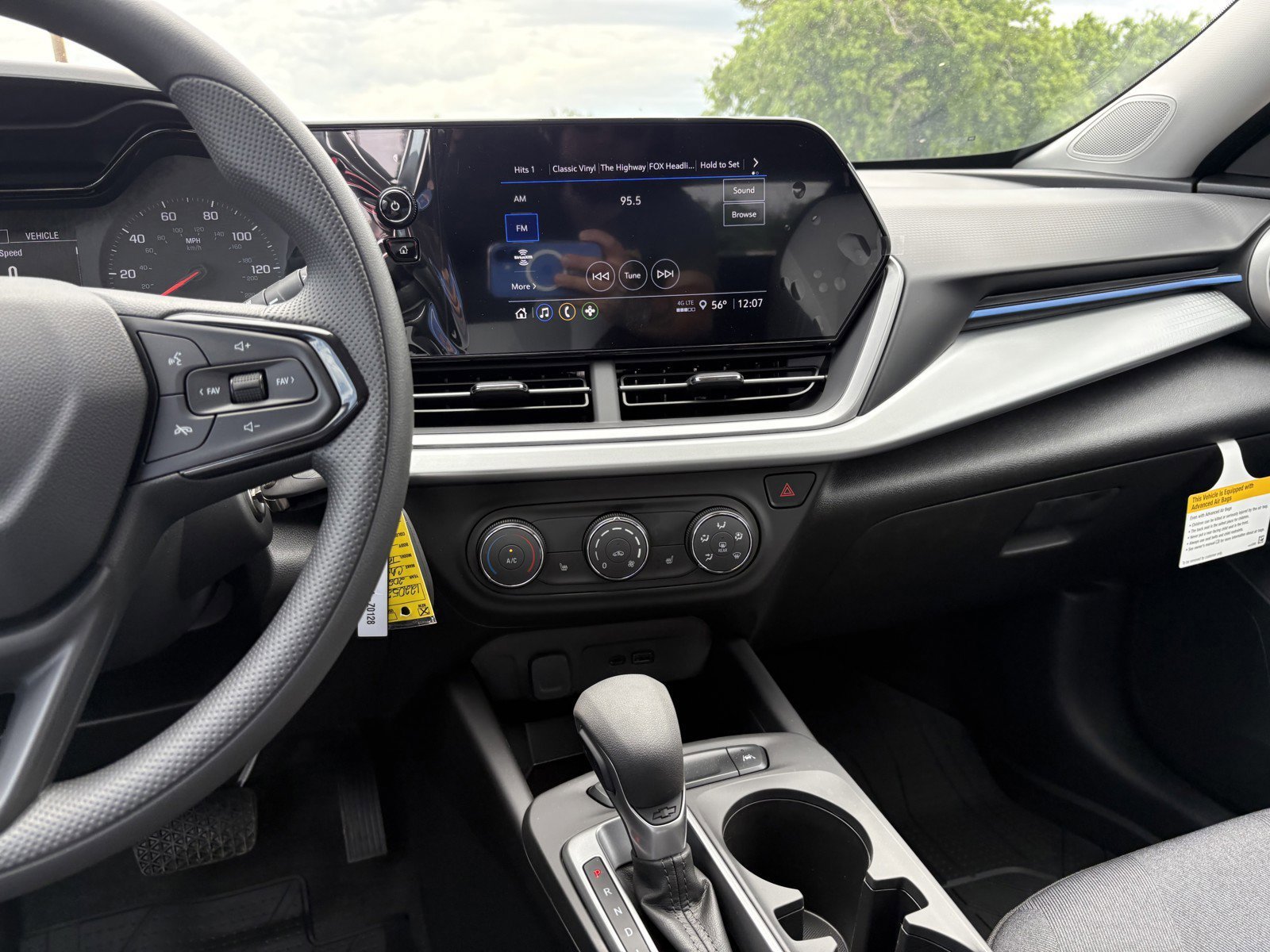 New 2026 Chevrolet Trax LS w/ LS Convenience Package FWD image 14