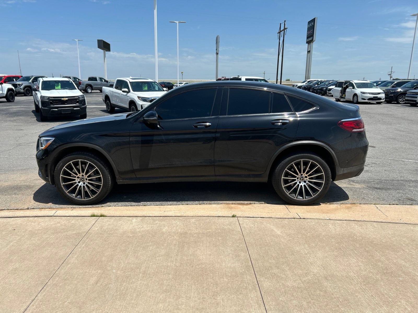 Used 2020 Mercedes-Benz GLC 300 4MATIC Coupe image 8