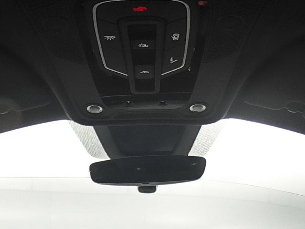 Used 2021 Audi RS Q8 AWD/4WD image 40