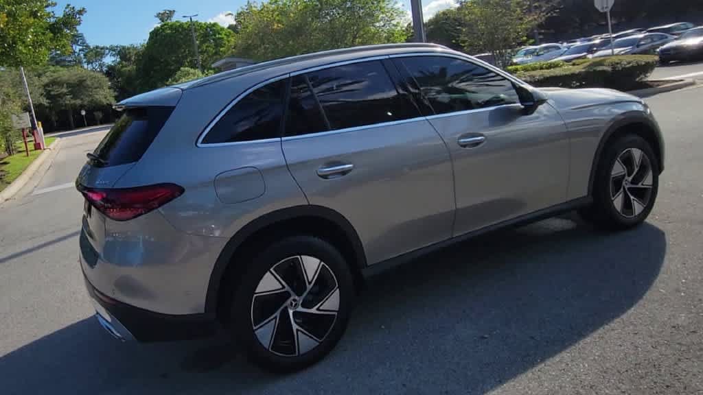 Used 2024 Mercedes-Benz GLC 300 4MATIC image 8