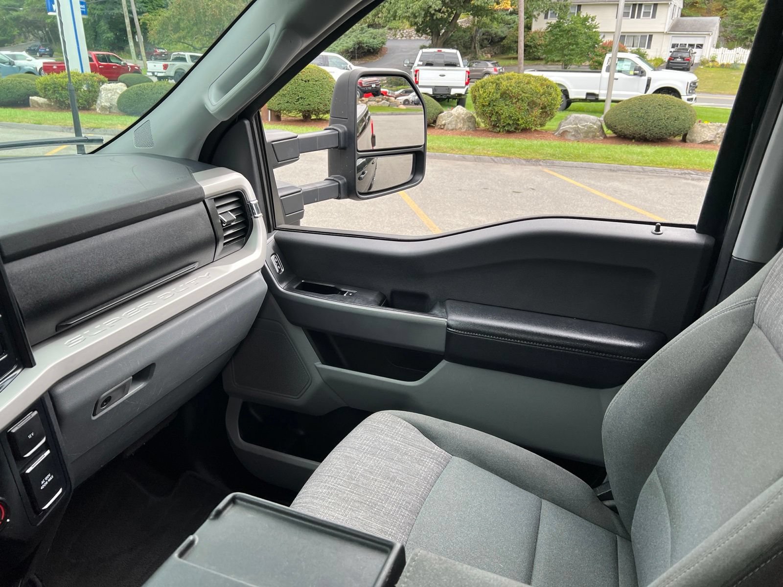 Certified 2023 Ford F250 XLT w/ 360-Degree Camera Package AWD/4WD image 27