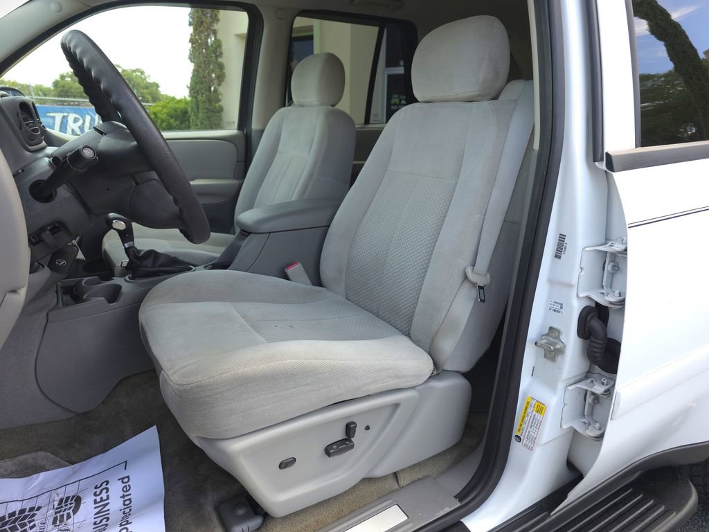Used 2008 Chevrolet TrailBlazer 2WD image 13