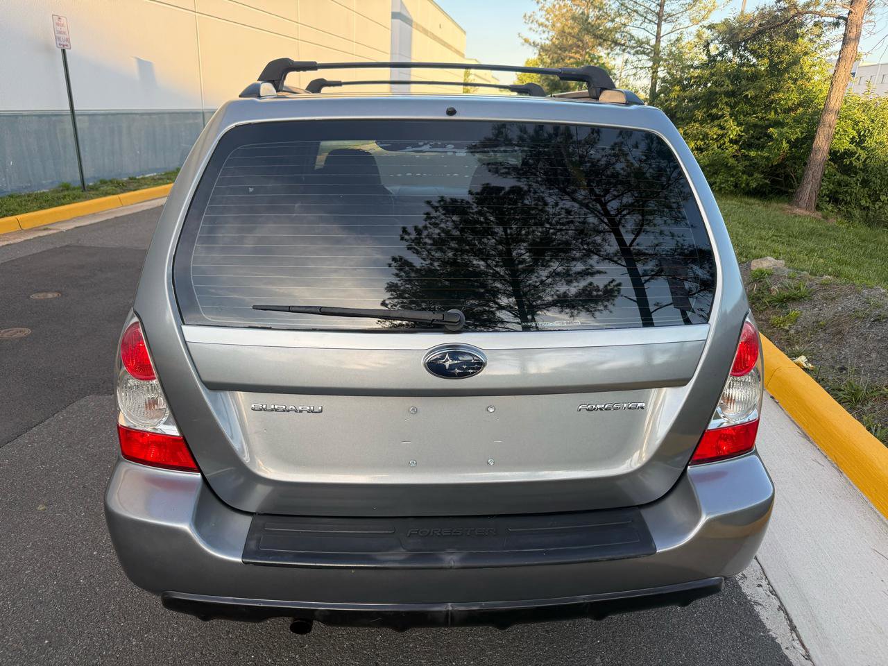 Used 2007 Subaru Forester 2.5X AWD/4WD image 9