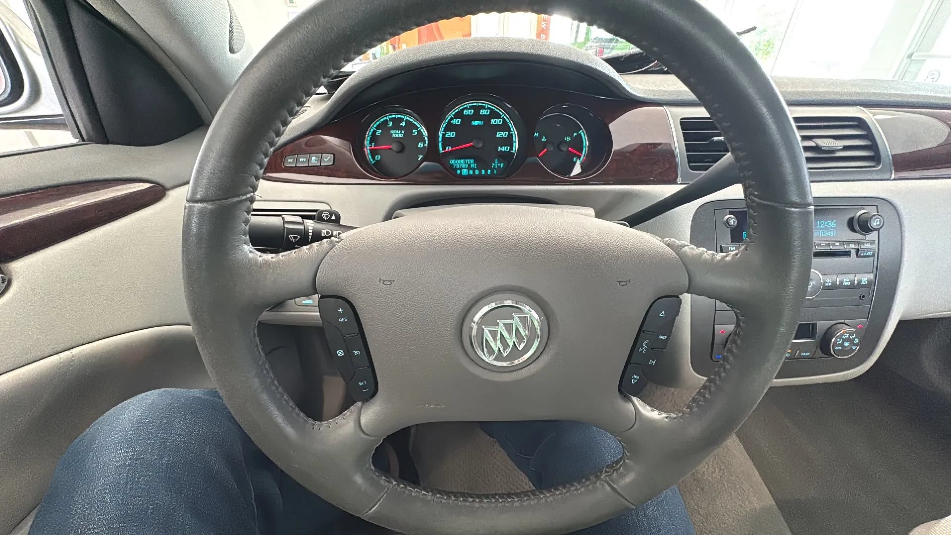 Used 2010 Buick Lucerne CX FWD image 56
