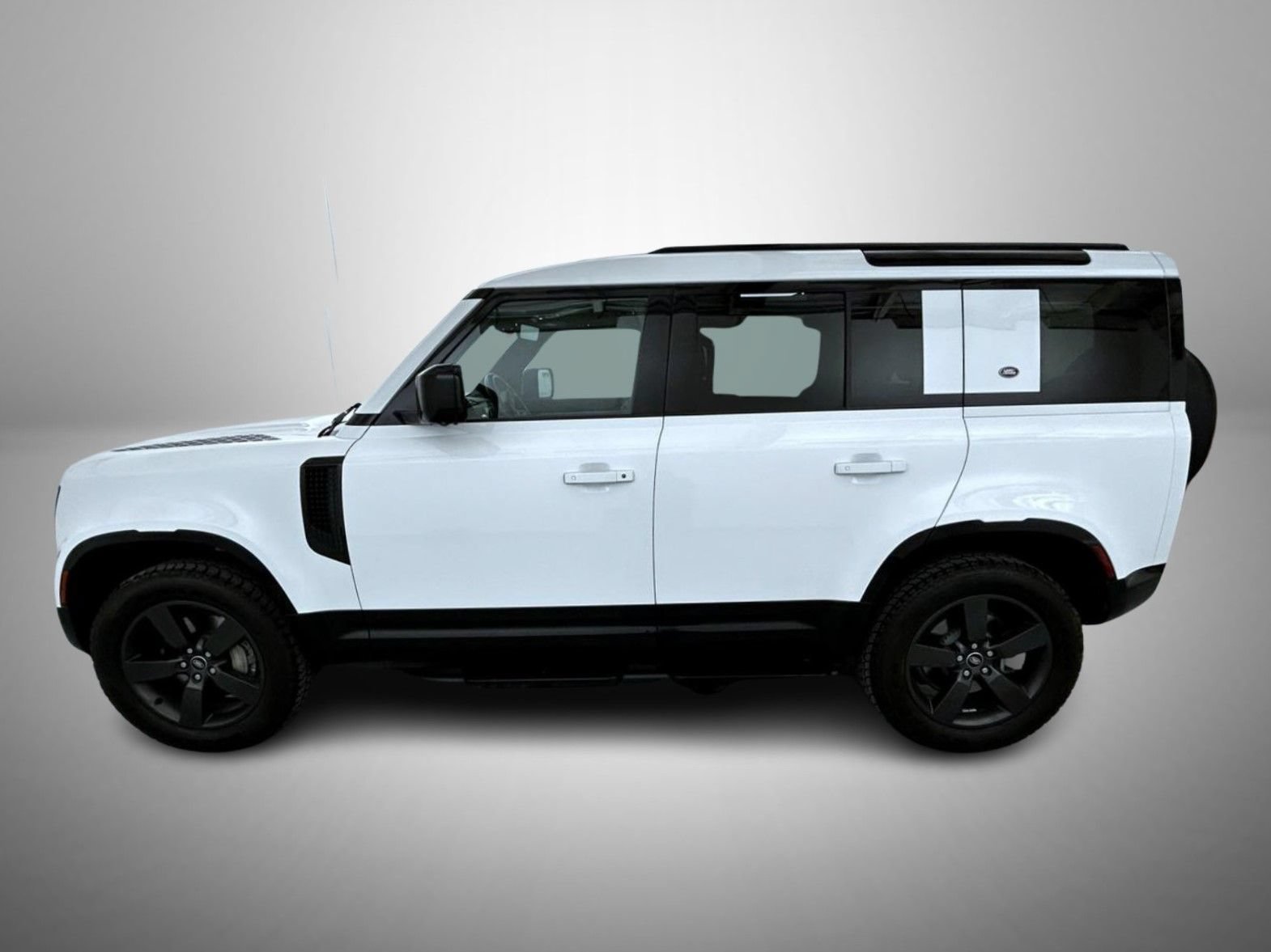 Used 2022 Land Rover Defender 110 X-Dynamic SE AWD/4WD image 8