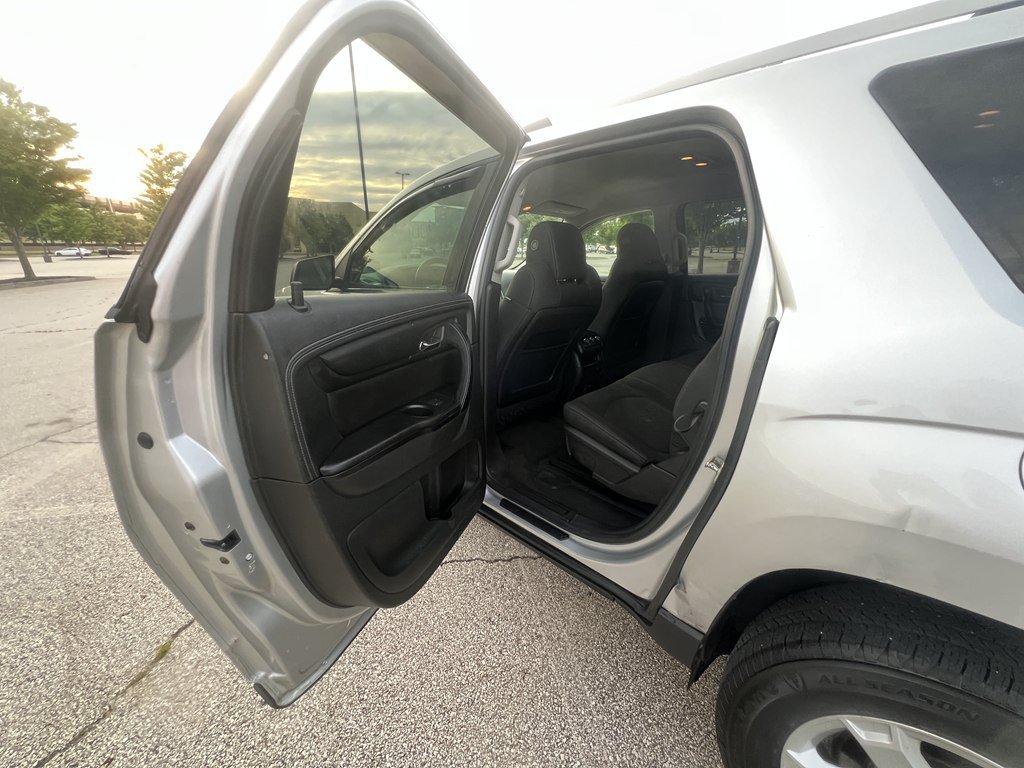 Used 2015 GMC Acadia SLE FWD image 14