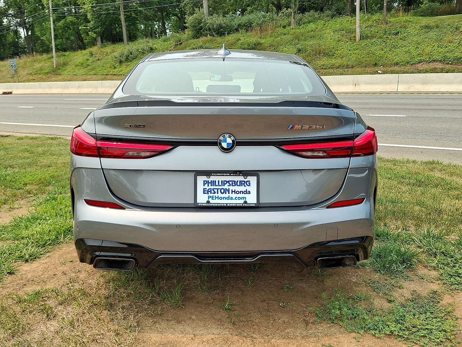 Used 2022 BMW M235i xDrive Gran Coupe w/ Premium Package AWD/4WD image 5