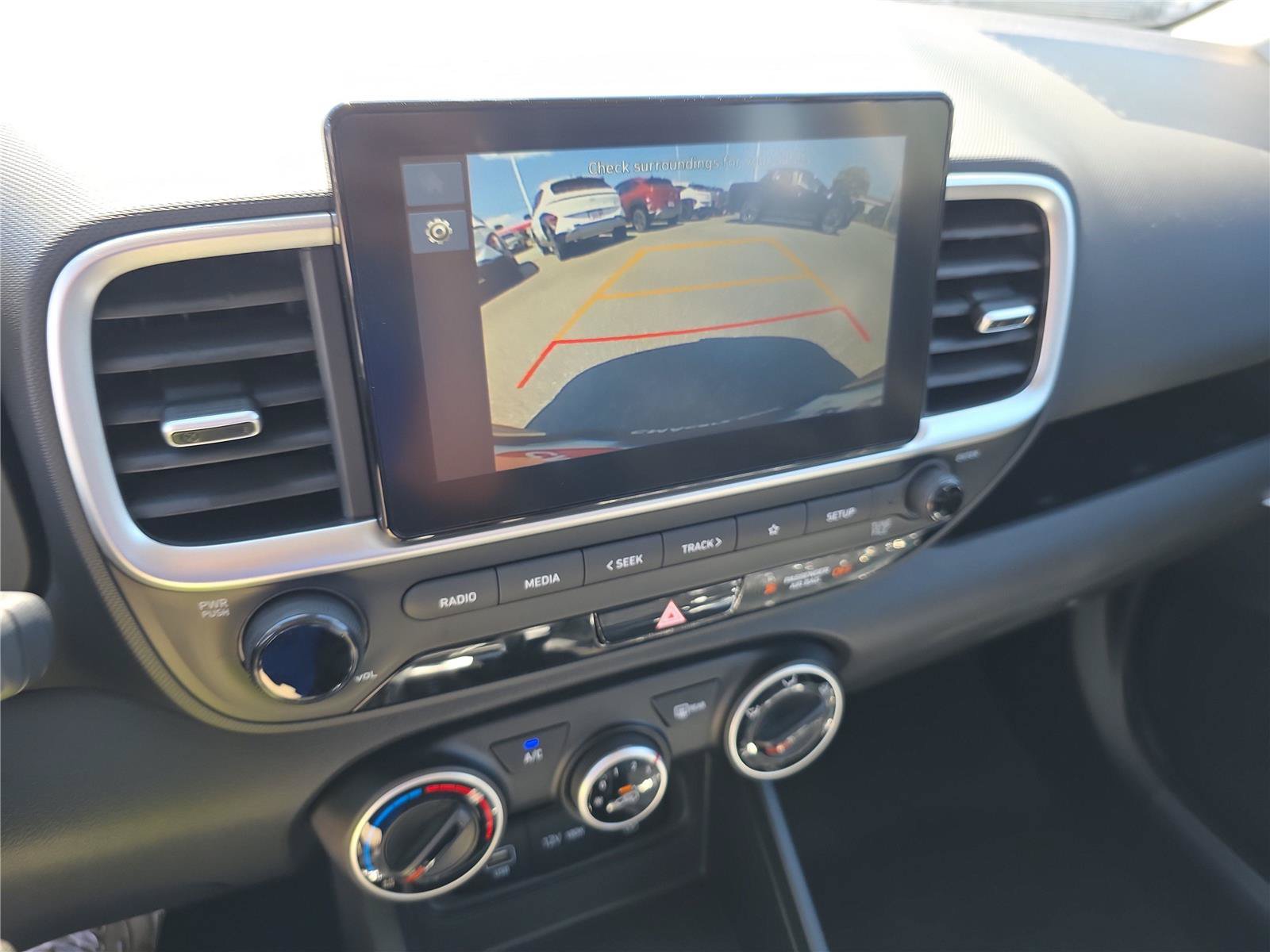 New 2026 Hyundai Venue SE FWD image 22