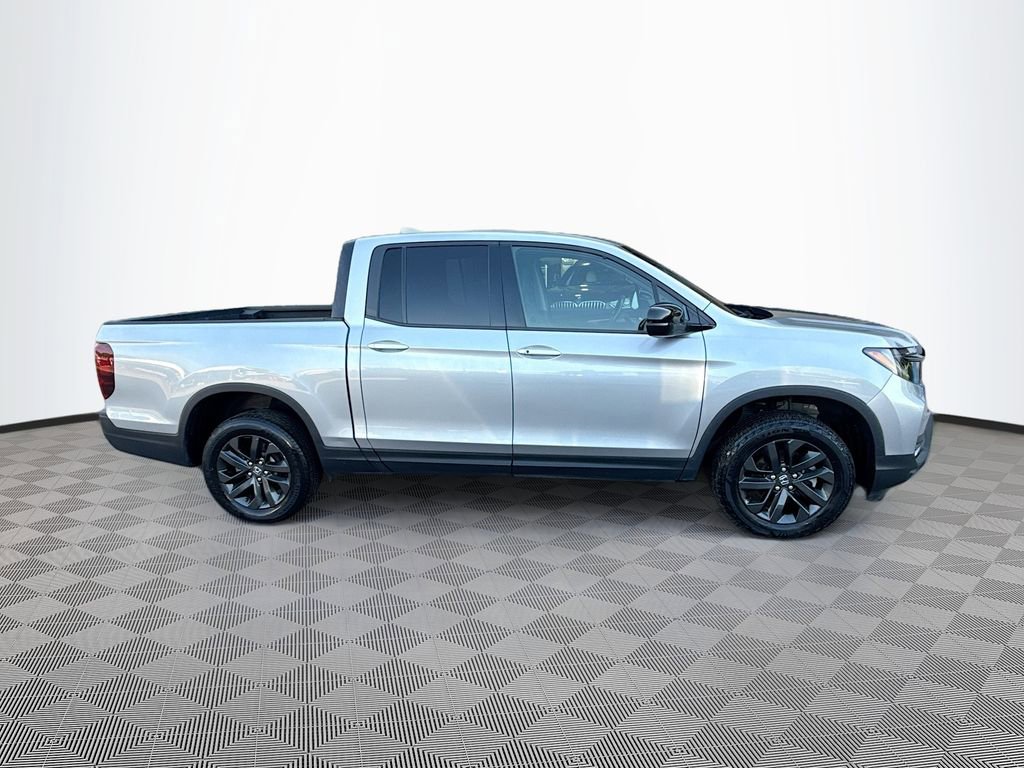 Used 2024 Honda Ridgeline Sport image 5