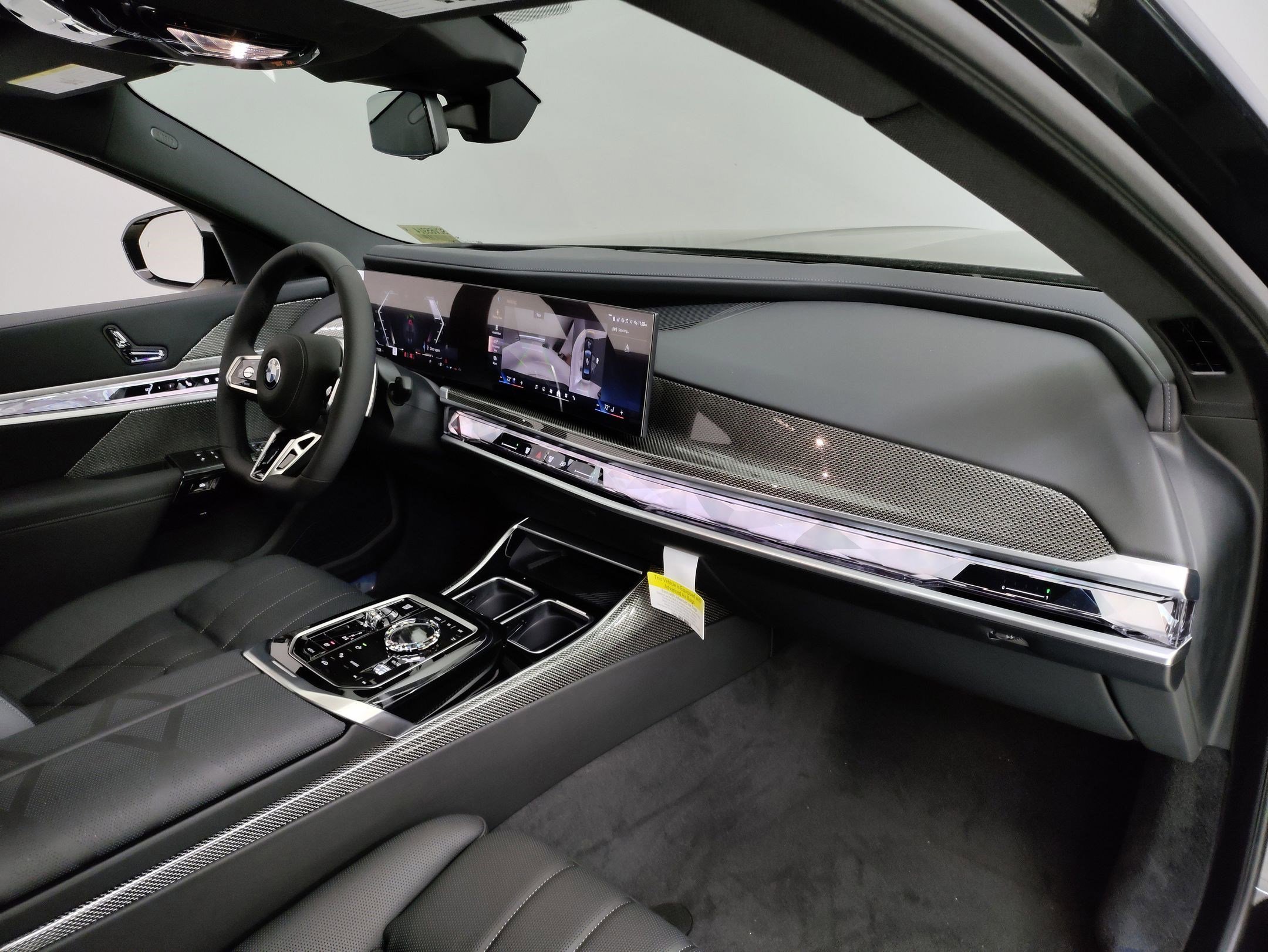 New 2025 BMW 760i xDrive image 24