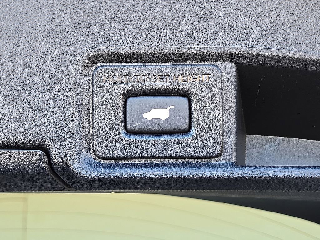 Used 2024 Acura RDX A-Spec image 16