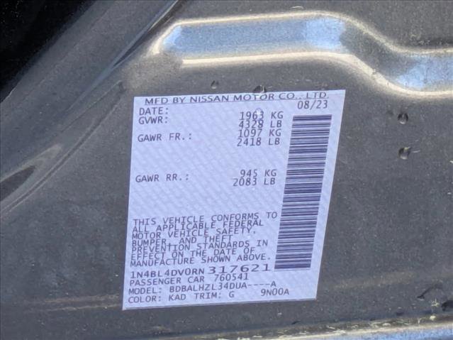 Used 2024 Nissan Altima 2.5 SV image 15