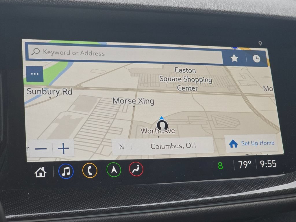 Used 2022 Buick Envision Essence w/ Technology Package II FWD image 4