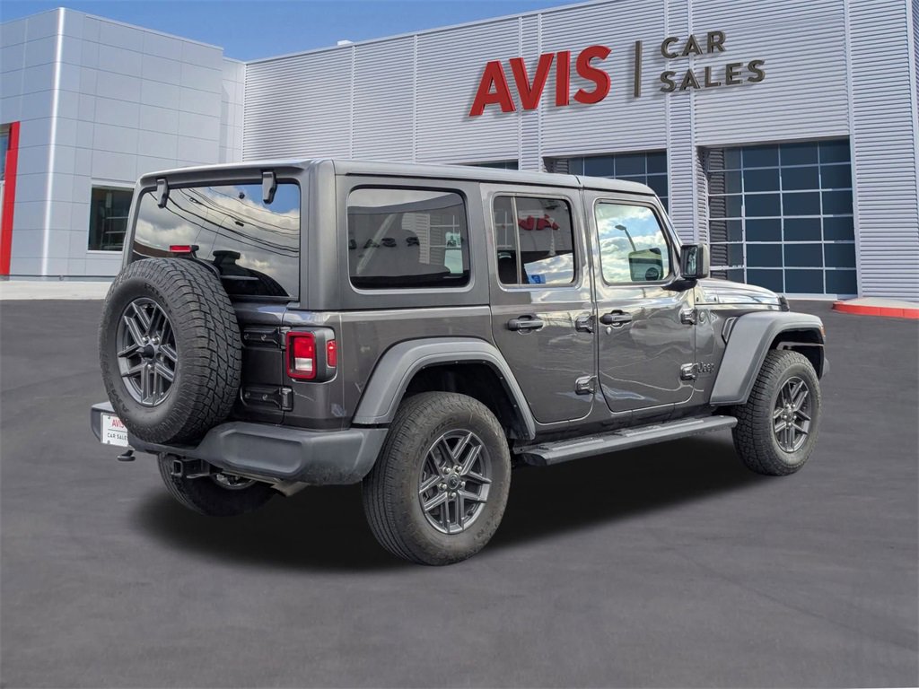 Used 2024 Jeep Wrangler Sport S image 6