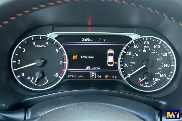 Used 2025 Nissan Sentra SR FWD image 29