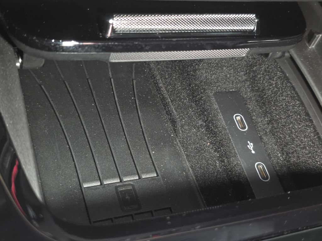 Certified 2026 Porsche Cayenne AWD/4WD image 38