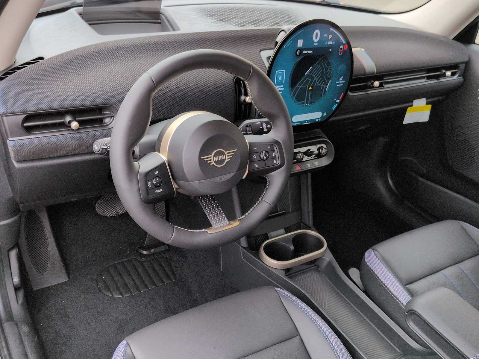 Used 2026 MINI Cooper 2-Door Hardtop FWD image 10